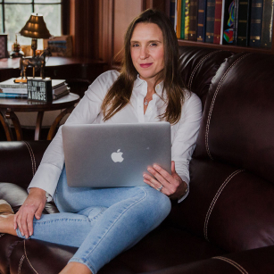 Hey Jessica Image 01